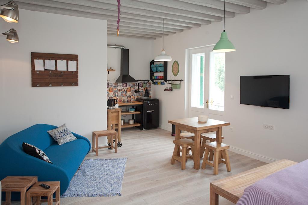 Apartments Central Chic And Cozy สปลิท ห้อง รูปภาพ